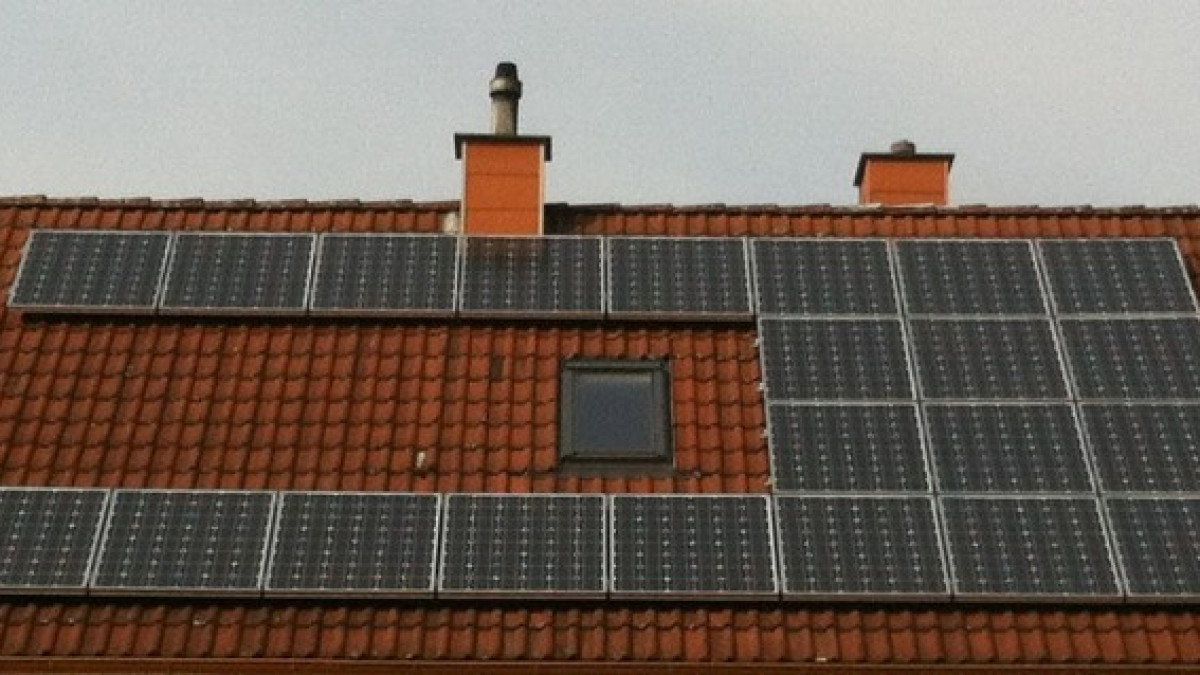 Geen btw voor zonnepanelen op woningen?