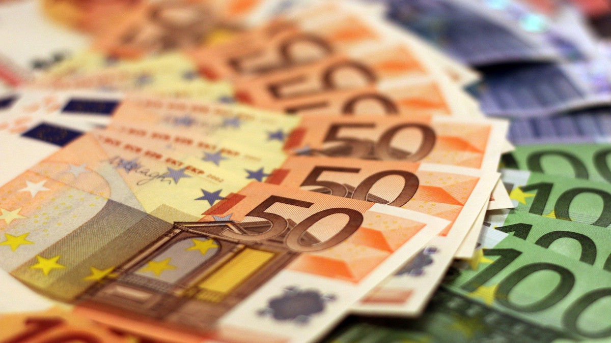 Wet plan van aanpak witwassen aangenomen